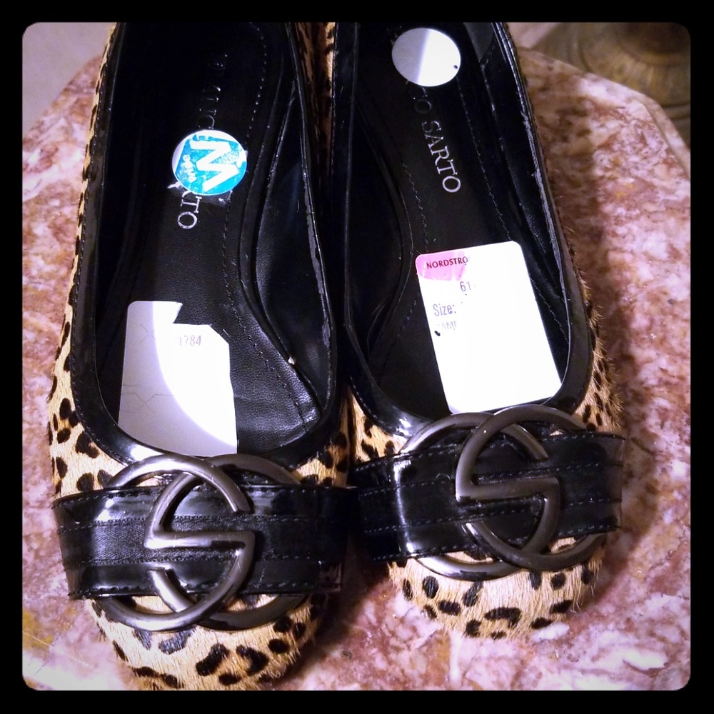 Franco Sarto animal print flats Size 7
